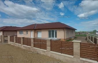 Eladó Vácrátóti ikerház hirdetés (33181232)