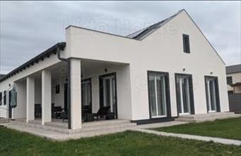 Eladó Balatongyöröki családi ház hirdetés (32943573)