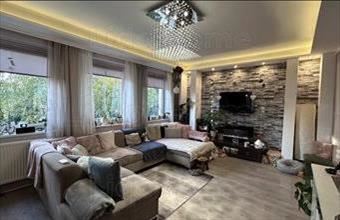 Eladó Vonyarcvashegyi családi ház hirdetés (42475623)