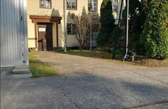 Eladó Bázakerettyei egyéb ipari ingatlan hirdetés (96817992)