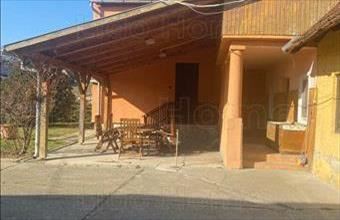 Eladó Eszteregnyei családi ház hirdetés (66577849)