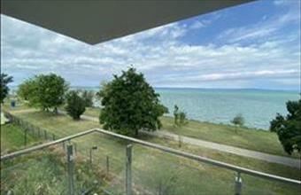 Eladó Siófoki tégla lakás hirdetés (33656914)