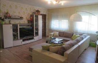 Eladó Balatonföldvári családi ház hirdetés (74552432)