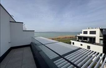 Eladó Balatonszemesi tégla lakás hirdetés (89937354)