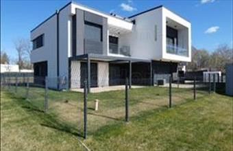 Eladó Siófoki tégla lakás hirdetés (93487397)