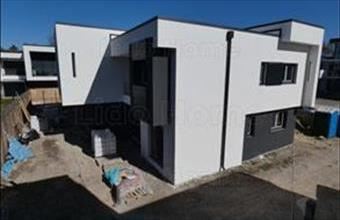 Eladó Siófoki tégla lakás hirdetés (53472434)