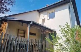 Eladó Siófoki tégla lakás hirdetés (19393334)