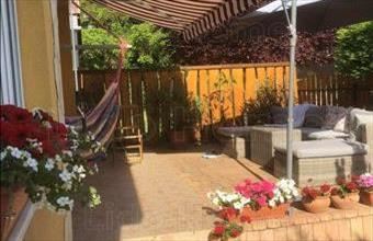 Eladó Kőröshegyi családi ház hirdetés (35975334)