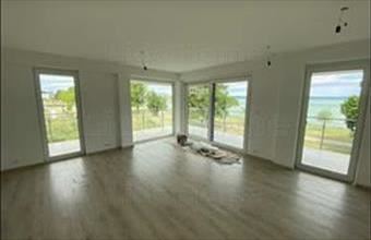 Eladó Siófoki tégla lakás hirdetés (63474999)