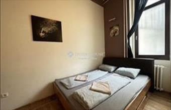 Eladó Budapest V. kerületi tégla lakás hirdetés (87554495)