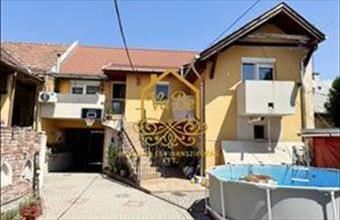 Eladó Egeri családi ház hirdetés (36796864)