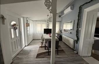 Eladó Balatonkenesei családi ház hirdetés (66851163)