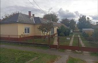 Eladó Kutasi családi ház hirdetés (34498426)