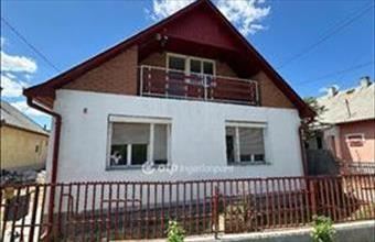 Eladó Mezőcsáti családi ház hirdetés (48952243)