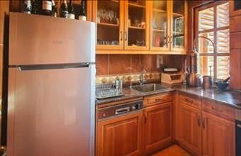 Eladó Velencei családi ház hirdetés (75444785)