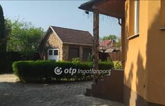 Eladó Gödi családi ház hirdetés (54363957)