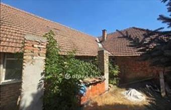 Eladó Nagyéri családi ház hirdetés (78373999)