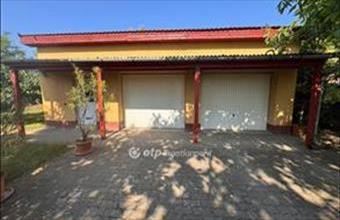 Eladó Hosszúpályi egyedi garázs hirdetés (73942249)