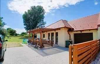 Eladó Dabasi ikerház hirdetés (99963534)