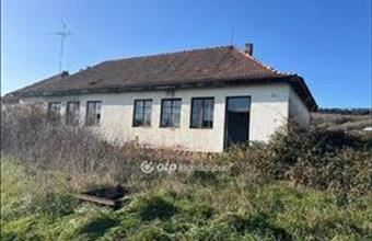 Eladó Szekszárdi családi ház hirdetés (37795834)