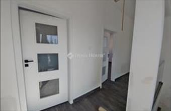 Eladó Szegedi családi ház hirdetés (87513342)