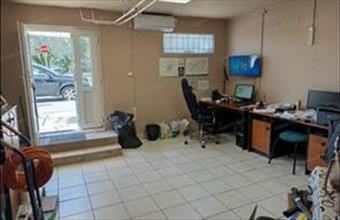 Eladó Szolnoki egyéb üzlethelyiség hirdetés (44428833)