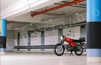 Kiadó Miskolci teremgarázs hely hirdetés (13562931)