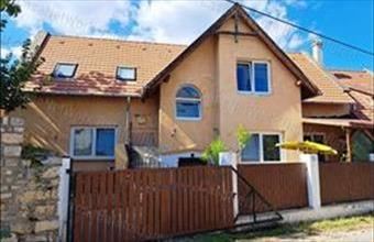 Eladó Balatonfüredi családi ház hirdetés (42879532)