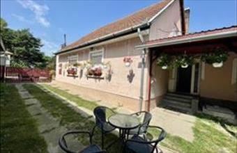 Eladó Tatárszentgyörgyi családi ház hirdetés (37436782)