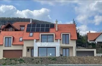 Eladó Badacsonytomaji családi ház hirdetés (19739558)