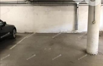 Eladó Kecskeméti egyedi garázs hirdetés (53639473)