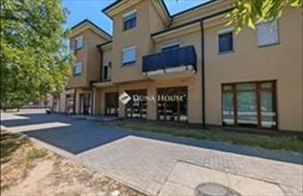 Kiadó Szolnoki üzlethelyiség utcafronton hirdetés (34357759)