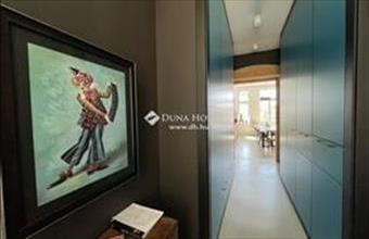 Eladó Budapest V. kerületi tégla lakás hirdetés (72732369)