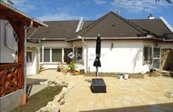 Eladó Kecskeméti családi ház hirdetés (99534193)