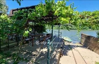 Eladó Tiszacsegei hétvégi ház hirdetés (42678364)