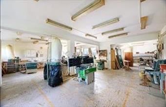 Eladó Tárnoki műhely hirdetés (93143724)