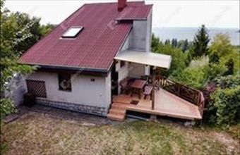 Eladó Balatonfűzfői családi ház hirdetés (39657442)