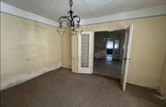 Eladó Paksi családi ház hirdetés (74499345)