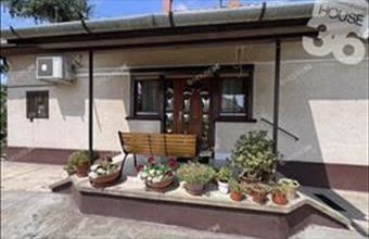 Eladó Kecskeméti családi ház hirdetés (93734652)