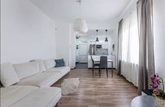 Eladó Budapest XIV. kerületi családi ház hirdetés (96723671)