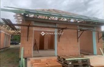 Eladó Erdőkertesi ikerház hirdetés (74717597)