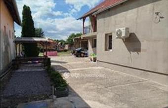 Eladó Siklósi családi ház hirdetés (32475893)