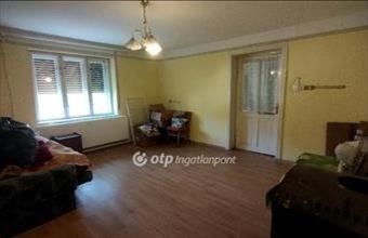 Eladó Mesterszállási családi ház hirdetés (95428838)