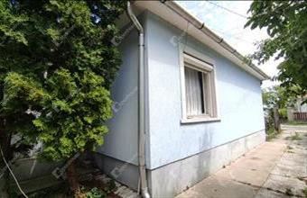 Eladó Veszprémi családi ház hirdetés (35994343)