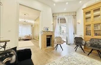 Eladó Budapest VI. kerületi tégla lakás hirdetés (62723913)