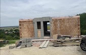 Eladó Győrújbaráti ikerház hirdetés (83342424)