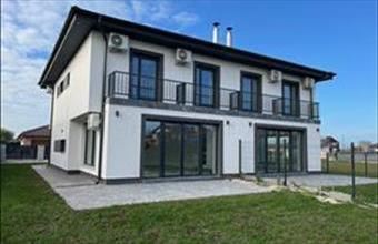 Eladó Siófoki családi ház hirdetés (59738699)