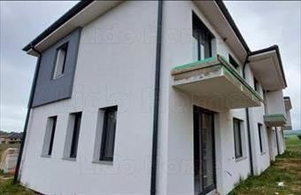 Eladó Balatonföldvári tégla lakás hirdetés (22387338)