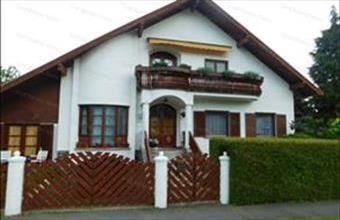 Eladó Keszthelyi családi ház hirdetés (71357259)