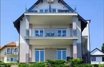 Eladó Hévízi tégla lakás hirdetés (88594325)